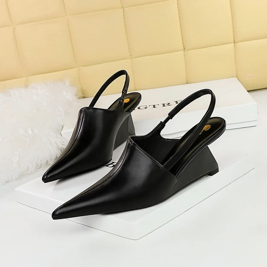 35-40 Retro Fashion High Heel Women's Shoes Slope heel deep cut toe shoes Hollow back strap sandals pumps office lady pumps