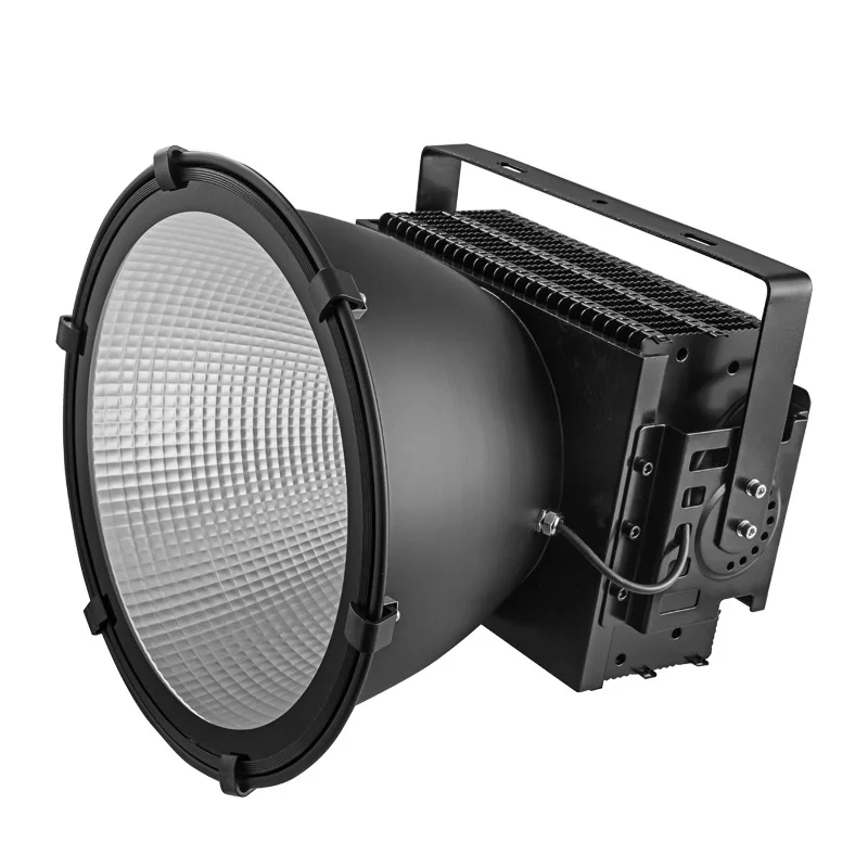 Factory special 1000w Tower Pendant Light Construction Site Outdoor Ip66 Sport Stadium Tall Lumen Led Flood Light