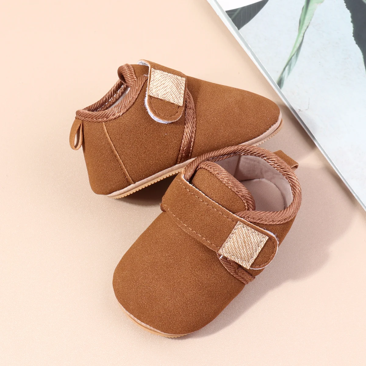 Soft PU Anti-Slip TPR Sole Hand-Sewed Pre-Walking Flat Spring/Autumn Shoes Light Breathable 2025 High Quality Baby Sneaker manufacture