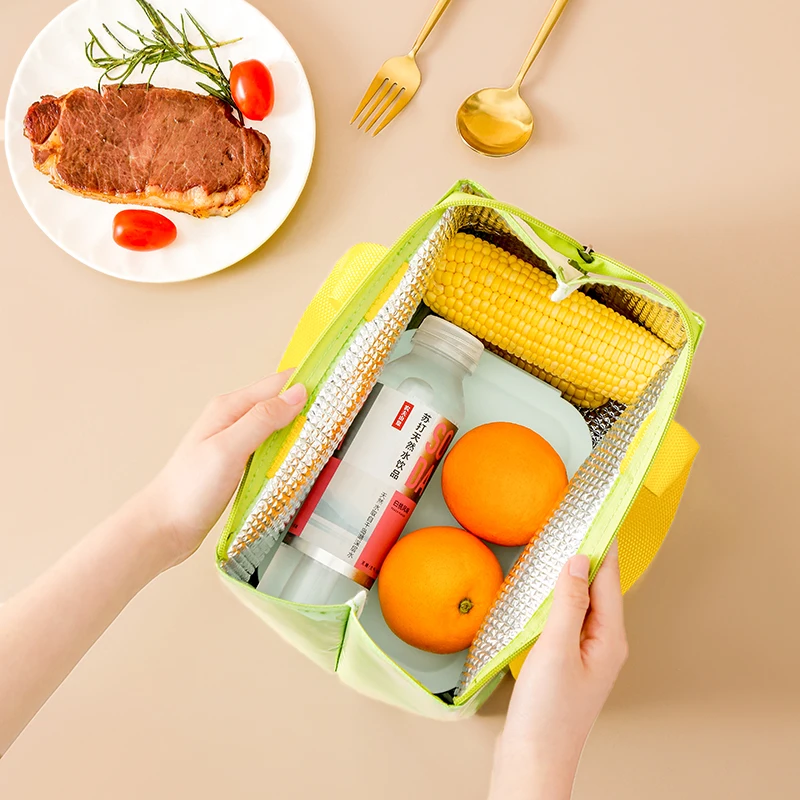 Portable Cooler Bag Fashionable PU Material Eco-Friendly Lunch Insulated Bag Printed Letter Pattern manufacture