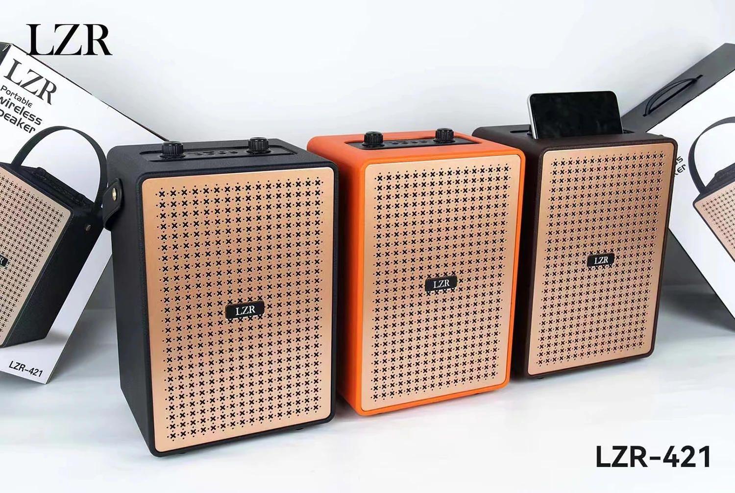 lzr-421复古矩形木质皮革便携式无线bt扬声器调频收音机低音低音扬声器有源hifi音乐盒家用扬声