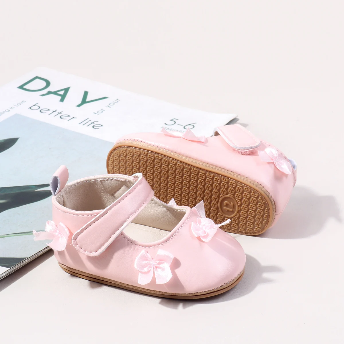 Fashion Spring&Autumn Baby Girl Butterfly Design Princess Shoes With TPR Soled Newborn Toddler Girl Shoes manufacture