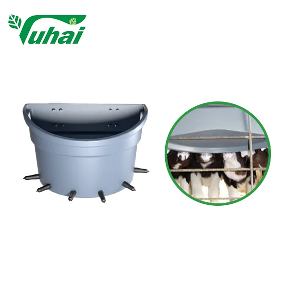 32L Plastic Animal Milk Feed Bucket with Nipple Veterinary Instrument for Cattle and Sheep factory