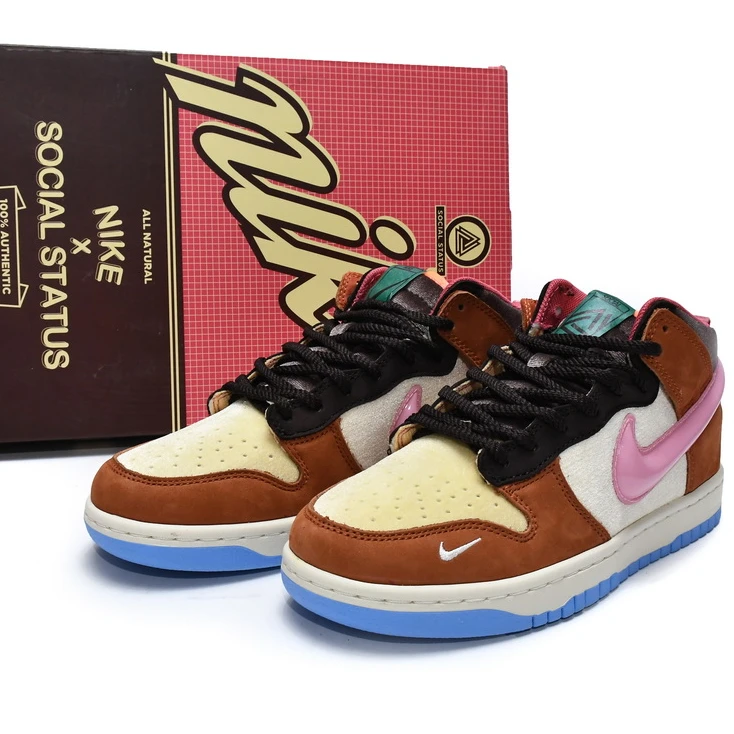 pink & brown dunks