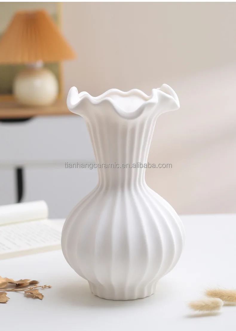 Top Grade High Luxury fashion Rotate texture matte white ceramic vases for table decorative wedding hotels.jpg