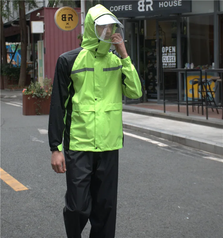 Cool Cycling Rider Man Men Scooter Rain 