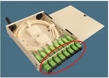 AO-108A FTTH FTB-08A Optical Terminal Box With 8 X SC/APC Adapters and Single Mode Pigtails Nap Optic Fiber Distribution Box