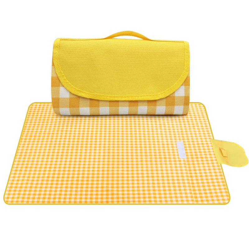 Custom Portable Foldable Picnic Mat Fashion Styles for Outdoor Beach Camping with PP Material Logo Included manufacture