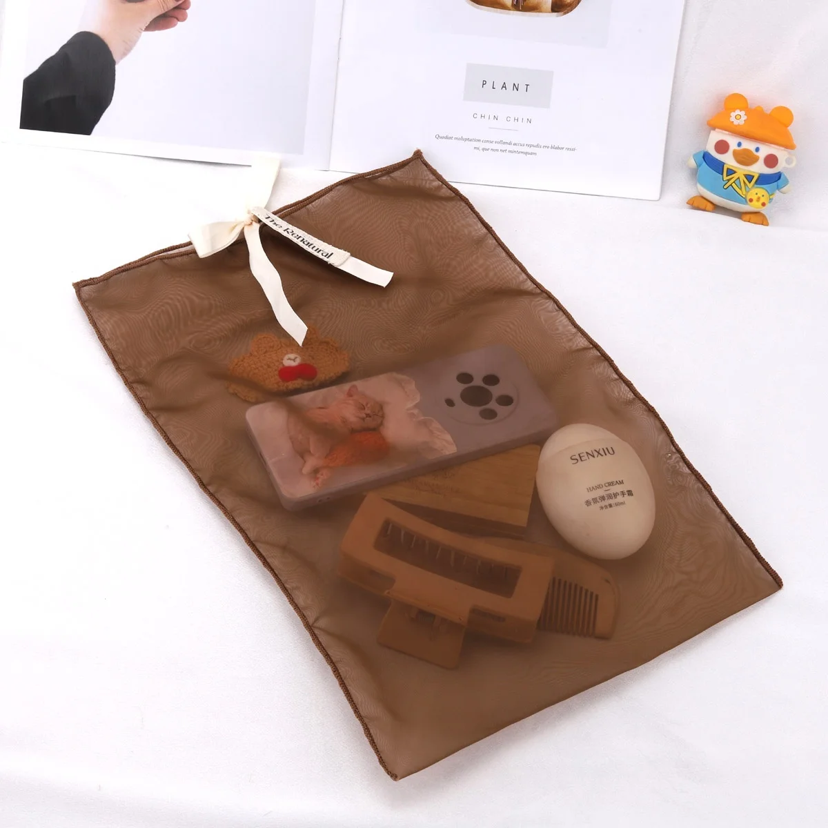 High Eend Luxury Organza Flap Gift Cosmetic Bag With Ribbon Custom Logo Organza Christmas Wedding Candy Bag