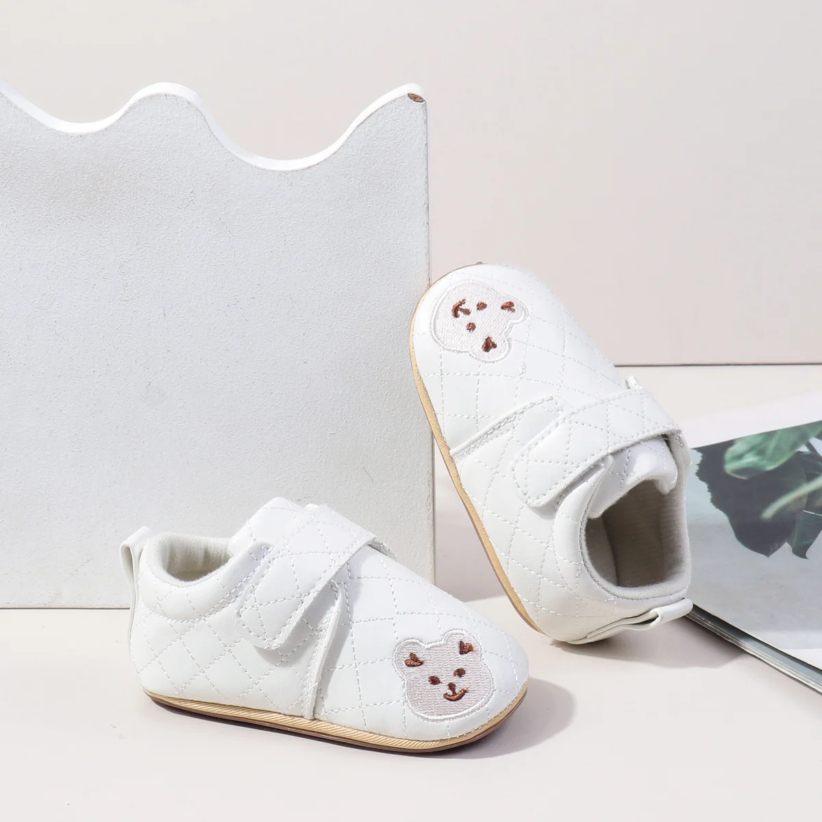 Cute Bear Design Soft PU Leather Toddler Baby Newborn Boys Shoes factory