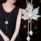 White Pearl Necklace 2021 Hot Sale Silver Plated Full Diamond Maple Leaf Pendant White Pearl Female Necklace