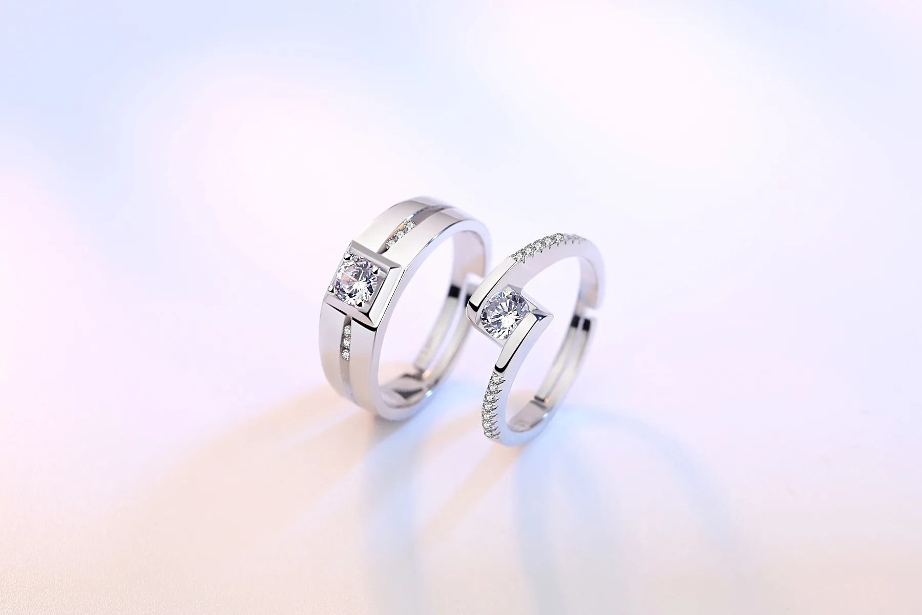 2025 New Korean Couple Ring Heart Shaped Adjustable Zircon Pair Ring
