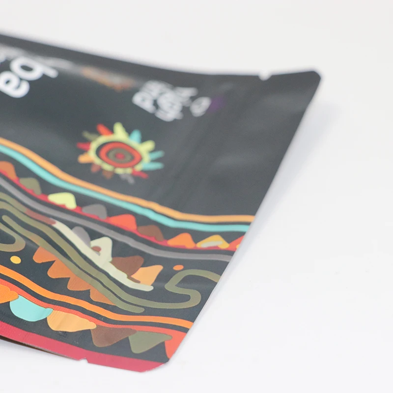 Custom Print Wholesale Colored 3.5g Baggies Aluminized Foil Smell Proof Cookie Plastic Packaging Mylar ZipLock Bags for Food3
