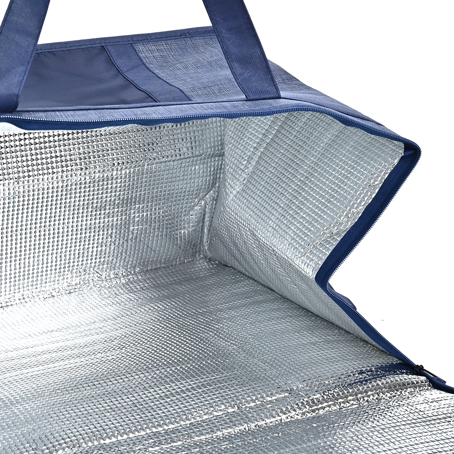 Hot Selling Reusable Large Capacity Custom Insulated Cooler Bag pp Non Woven Cooler Bag supplier