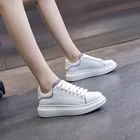 Shoes Hot Selling Style New Design Sneaker Luminous Classic Style Breathable Casual Sport Shoes