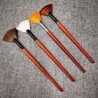 Makeup Brush Fan Highlight Makeup Brush Synthetic Hair Manufacturers Beauty Cosmetic Brush Fan Brush