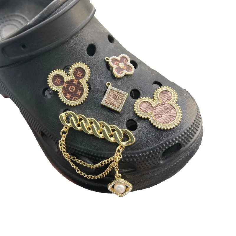 crocs clog charms