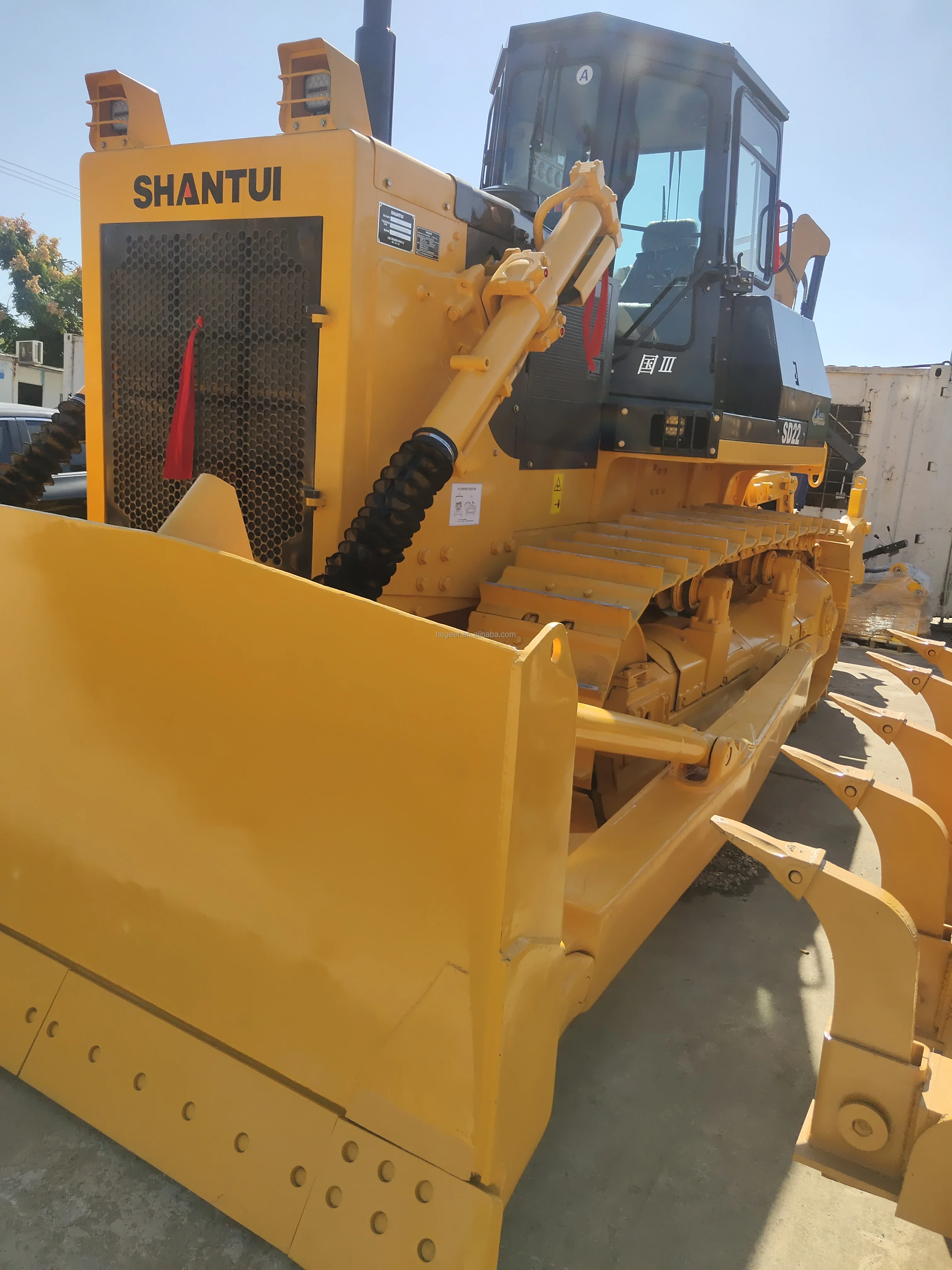 Cheap and fine used Shantui SD22 bulldozers for sale