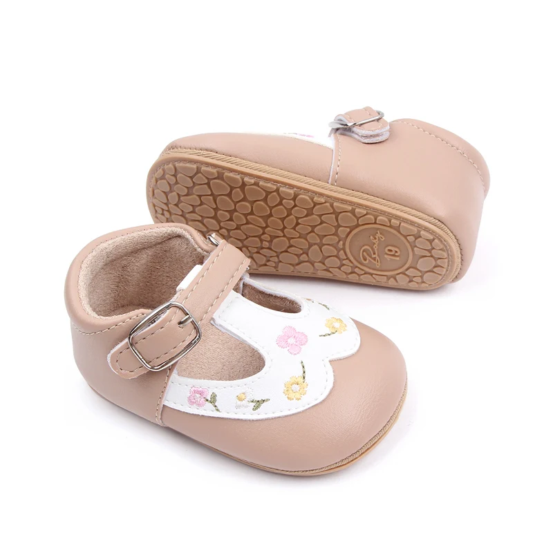 Wholesale Beautiful Flower Embroidery Soft PU Leather Spring Autumn Baby Toddler Girl Shoes Princess Girl Shoes factory