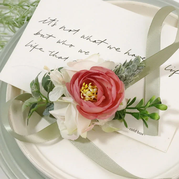 Wedding Etiquette Bride Bridesmaids Corsages Corsages Hand Flowers