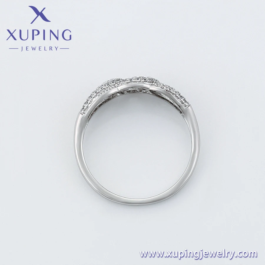 A00896381 xuping jewelry Wholesale Cheap Personality Design Surround Knot Shape Diamond Versatile Ring