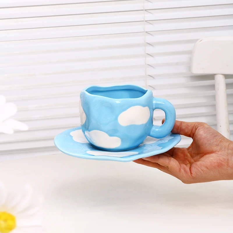 Irregular Shape Little Flower Handmade Pottery Clay Coffee Mug Cups Handmade Ceramic Porcelain Mugs manufacture