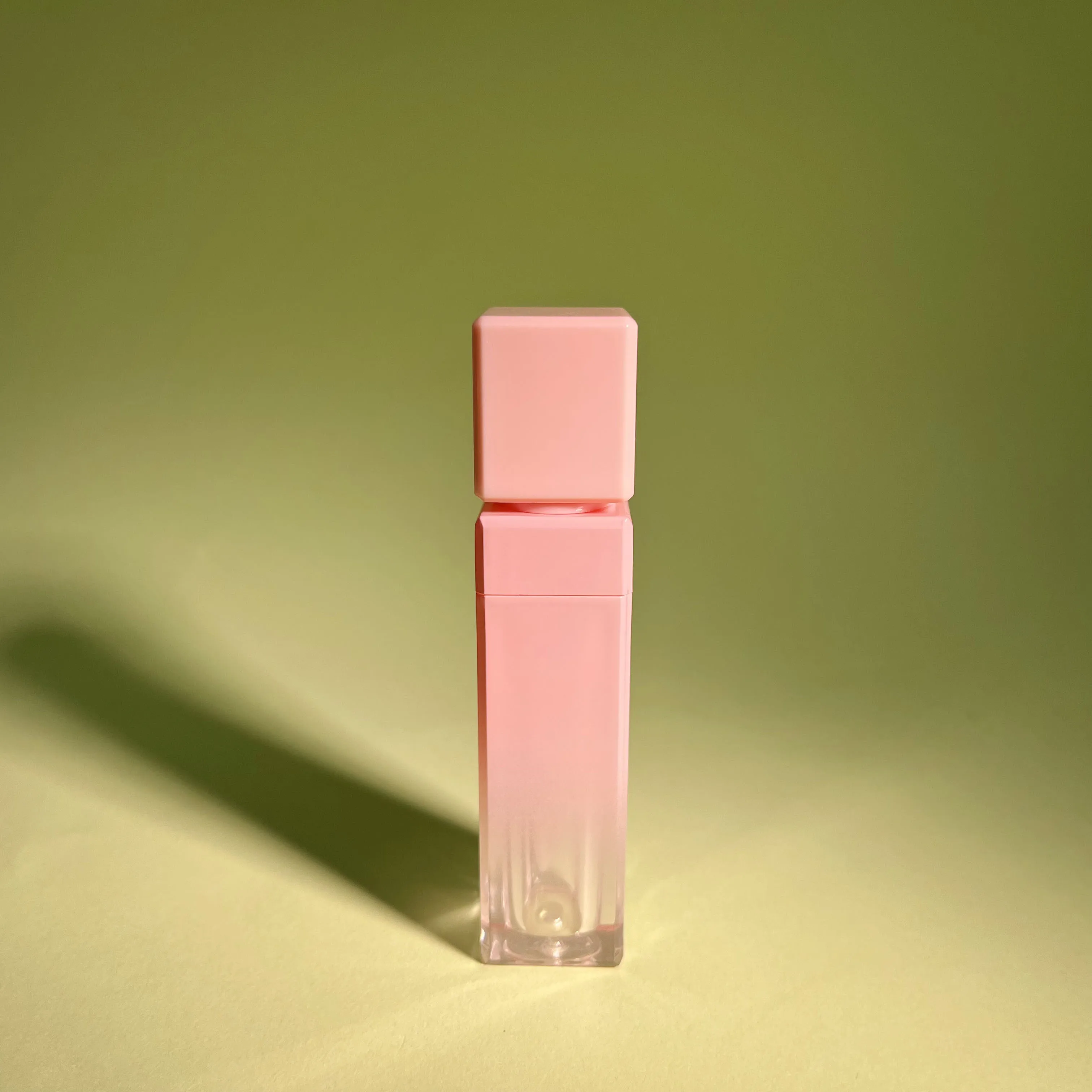 product 8ml hot sale customizable color lip gloss tube plastic lip glaze empty tube cosmetic subpackage bottle-25