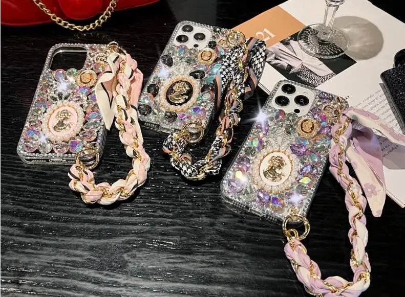Handmade Mobile Cover Shell Luxury Queen Silk Scarf Wristband Phone Case for iPhone 15 14 13 12 11 Pro max Samsung S24 S23