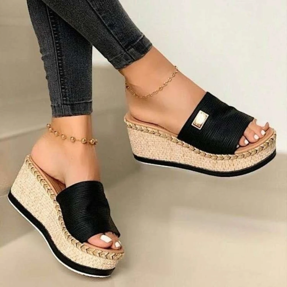 Women High Heels Sandal Thick Bottom Casual Shoes Ladies Leisure Summer Wedges  Sandals Plus Size Women Platform Mules Slipper - Buy Women High Heels  Sandal Thick Bottom Casual Shoes,Ladies Leisure Summer Wedges