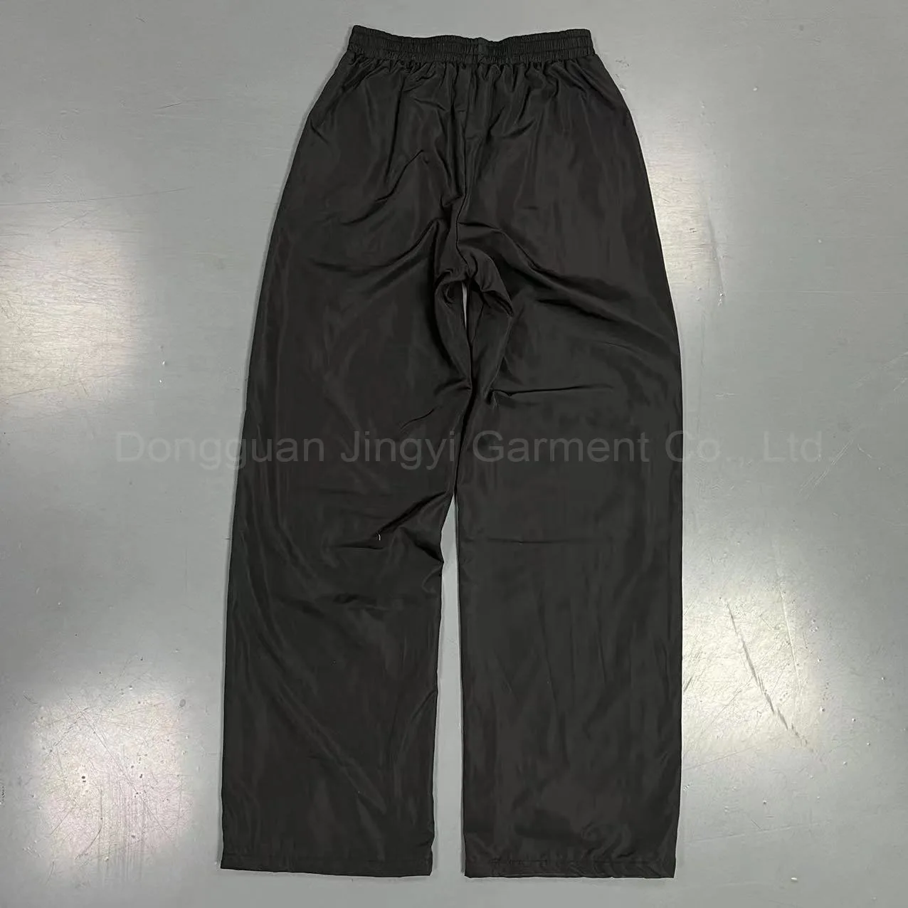 Dongguan Manufacturer Custom Casual Waterproof Outdoors Windbreaker Polyester Trousers Blank Embroidery Nylon Track Pants Men manufacture