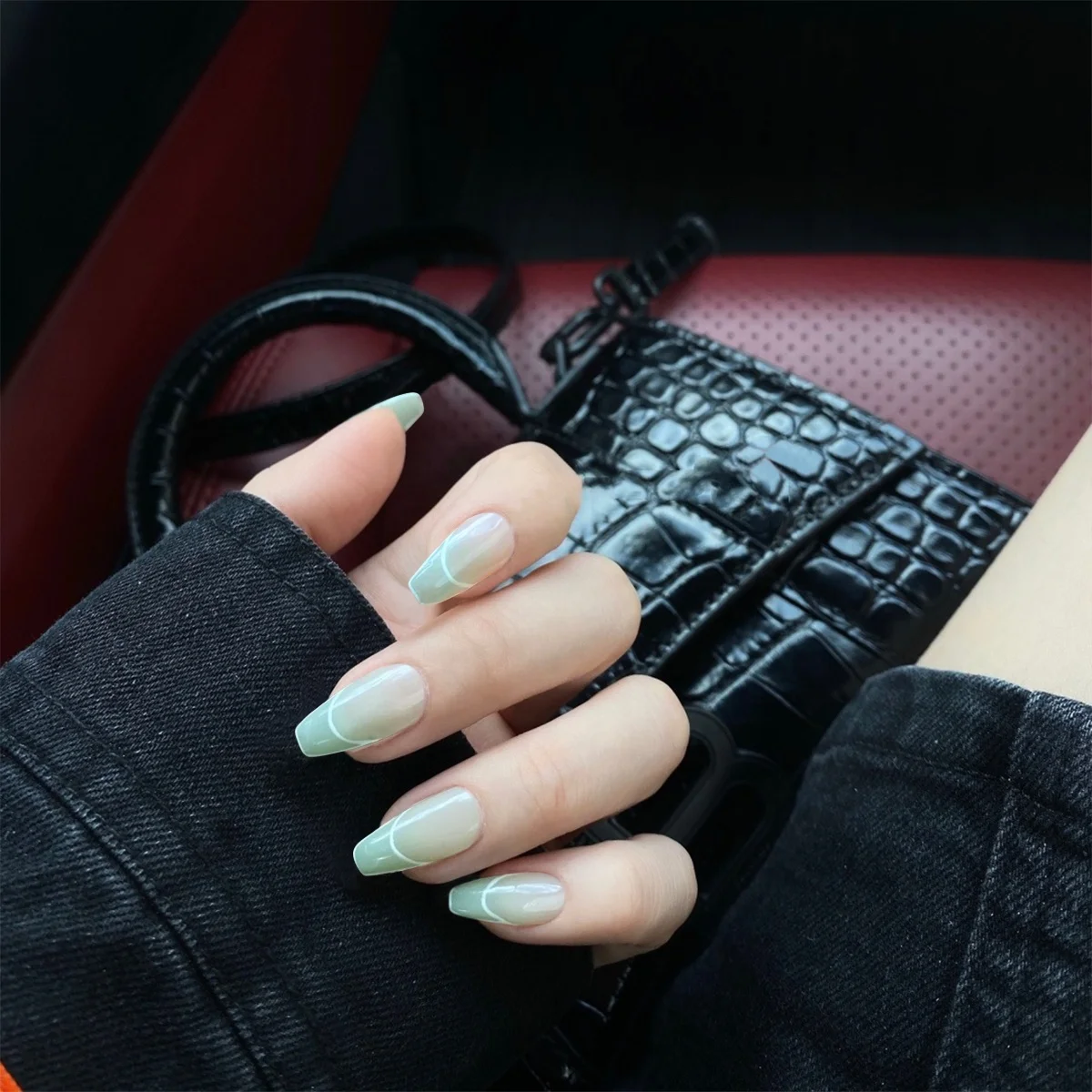 French Series Aqua Green Wearing Nail Art Fake Nail Art 24 Pieces False Nail  - Buy False Nail,Nail Art,Plastic Artificial Nails Product on Alibaba.com