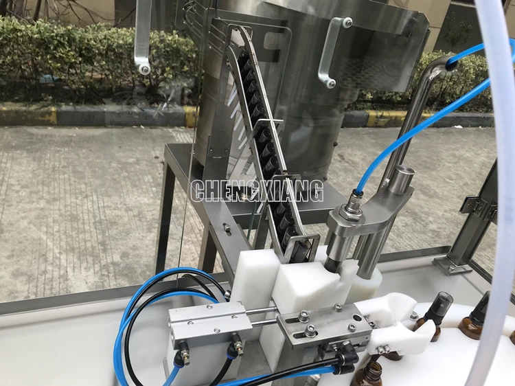 Hot selling 50ml 60ml 120ml Spray bottle filling capping and labeling machine