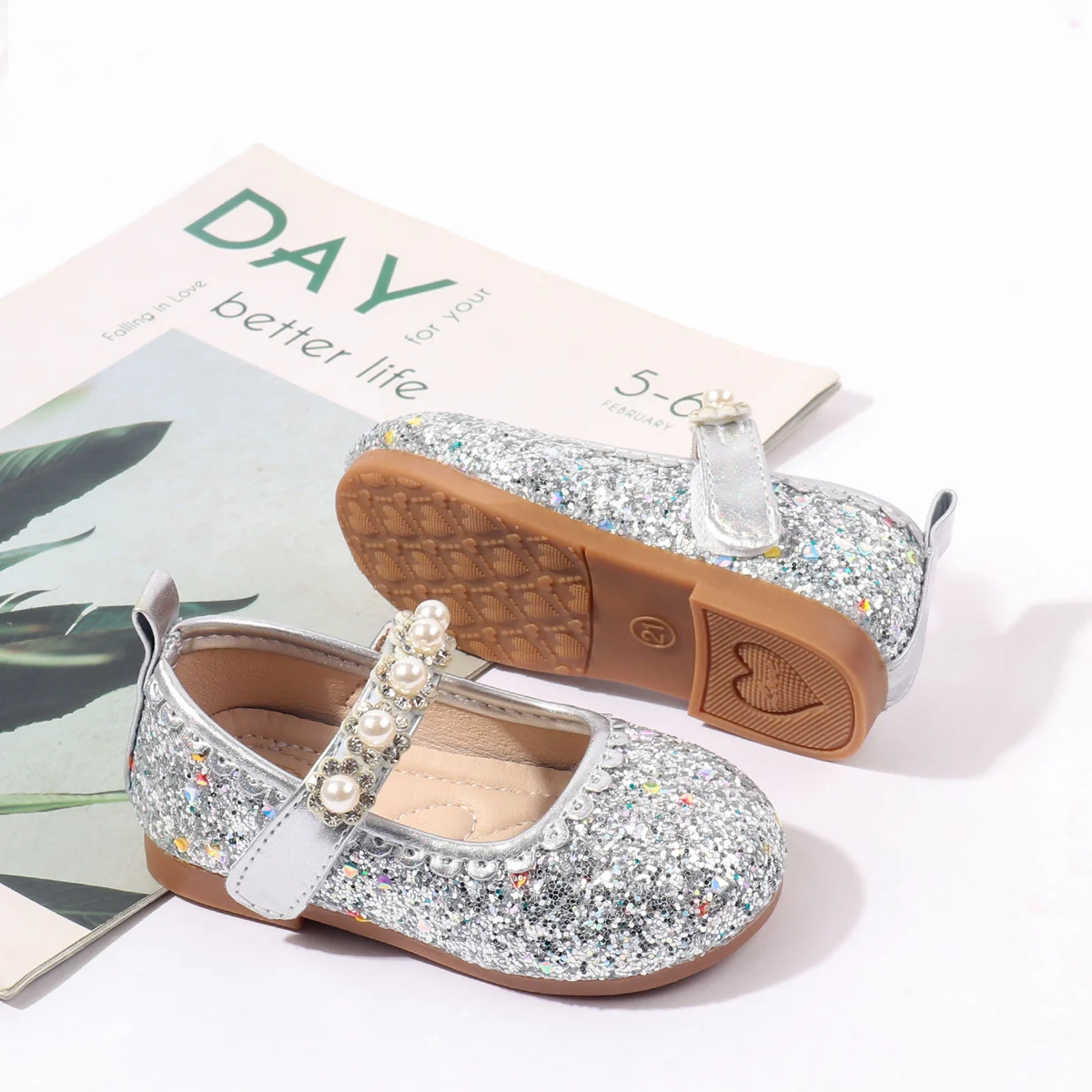 Spring Autumn Bling Glitter Material Princess Toddler Baby Girl Shoes details