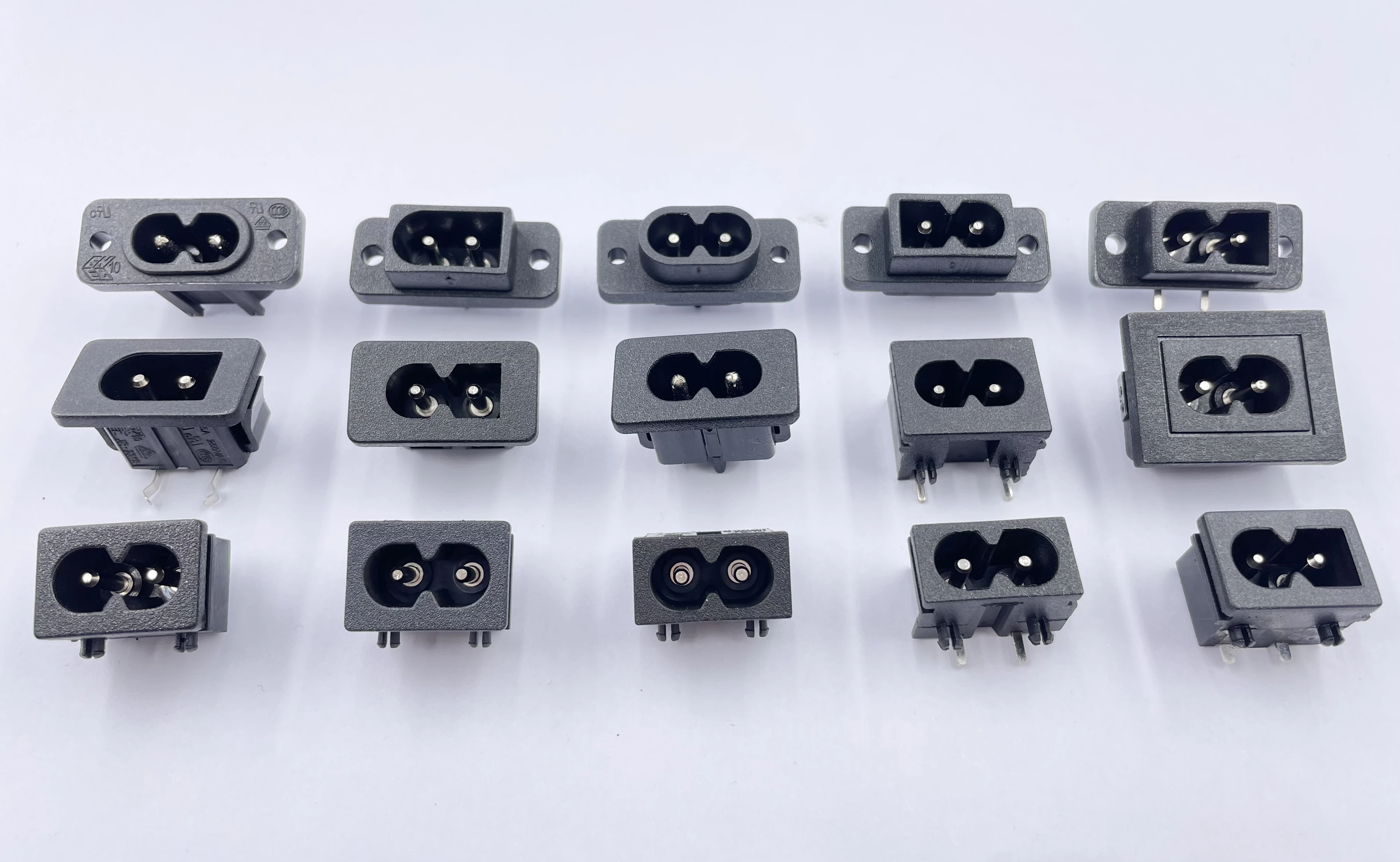 AC250V 15A 2 Pins Terminals Panel Mount IEC C14 Male Inline Adapter Plug Power Socket Connectors CE CCC EN