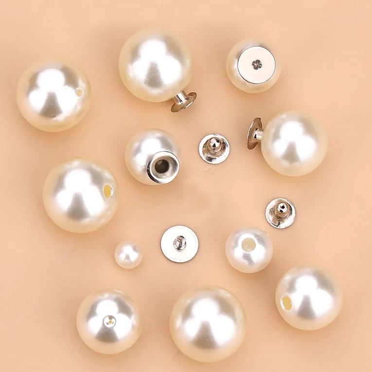 Hot-selling multi color saltwater pearls with rivets colorful pearl for wedding veil