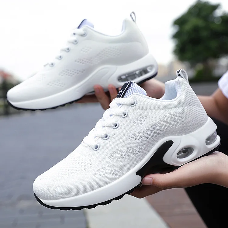2019 men's fashion casual breathable sneakers air cushion running shoes