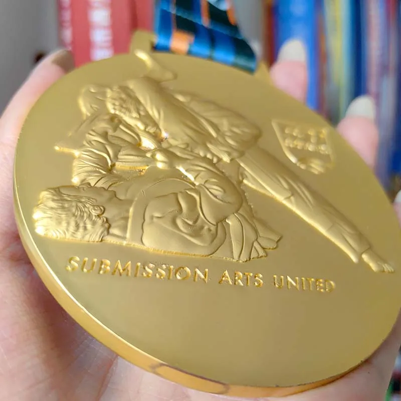 Wholesale Personalized Round Gold Embossed Sport Medals to Customize Taekwondo Bjj Karate Award Medal details