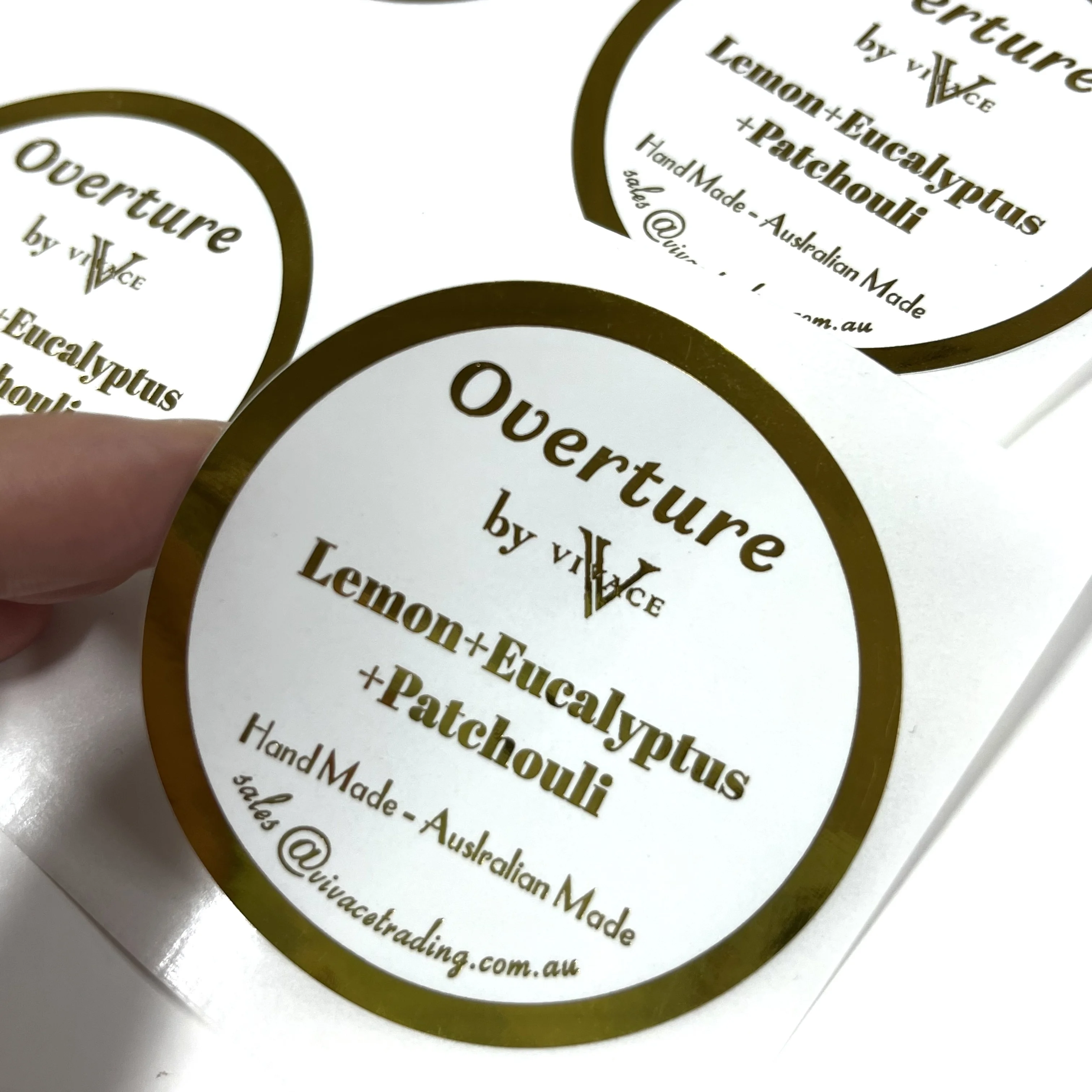 Custom Printed Roll Plastic Waterproof Synthetic Paper Adhesive Vinyl PVC Round Circle Brand Logo Sticker manufacture