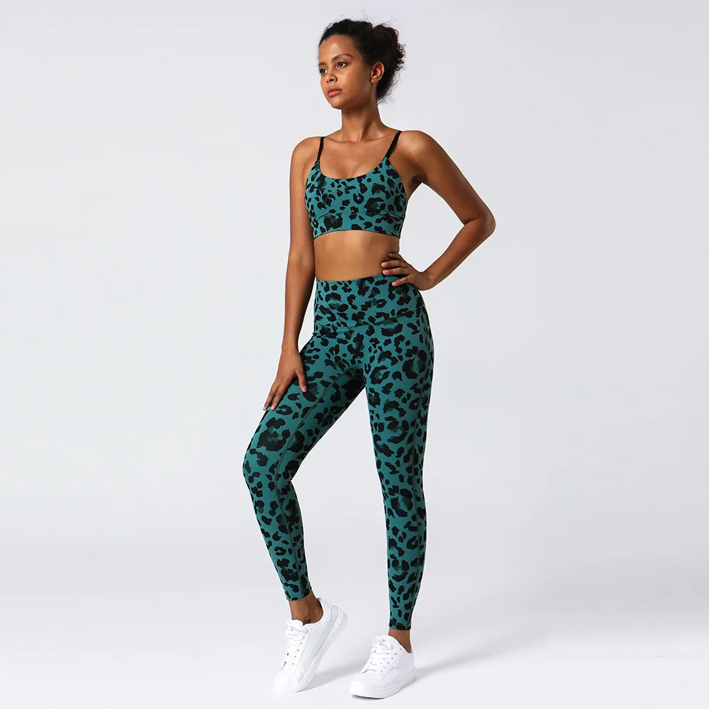 Plus Size Leopard Workout Leggings