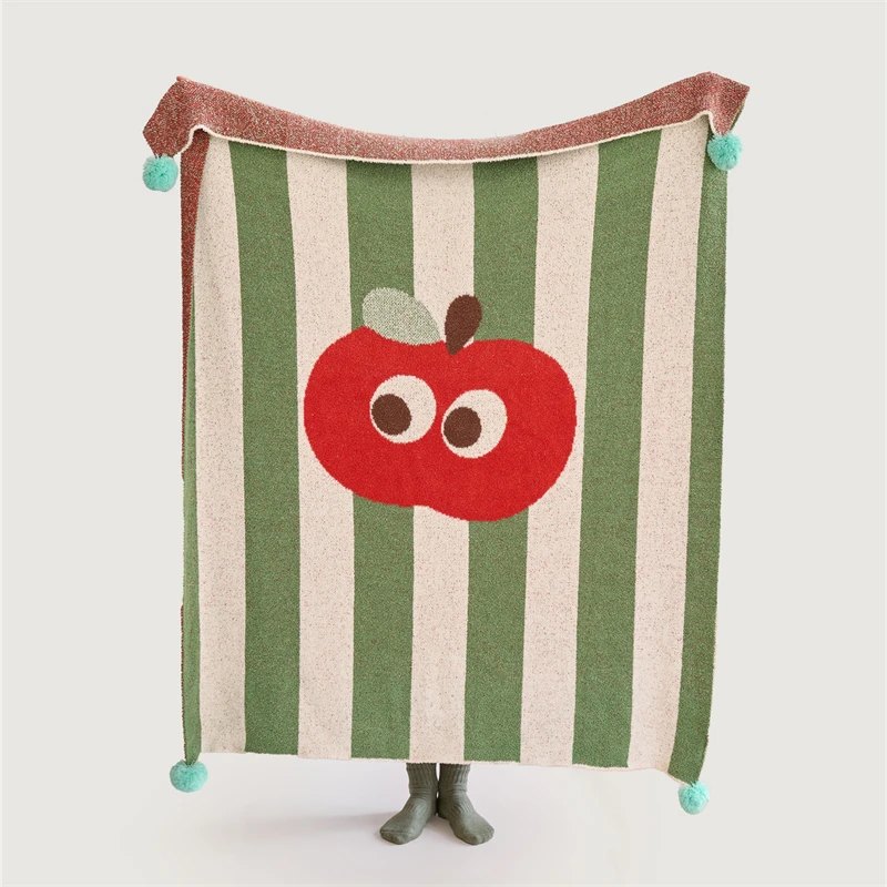 product high quality super soft 100 polyester cute cartoon apple jacquard knitted throw blanket for home decoration gift and travel lf-56