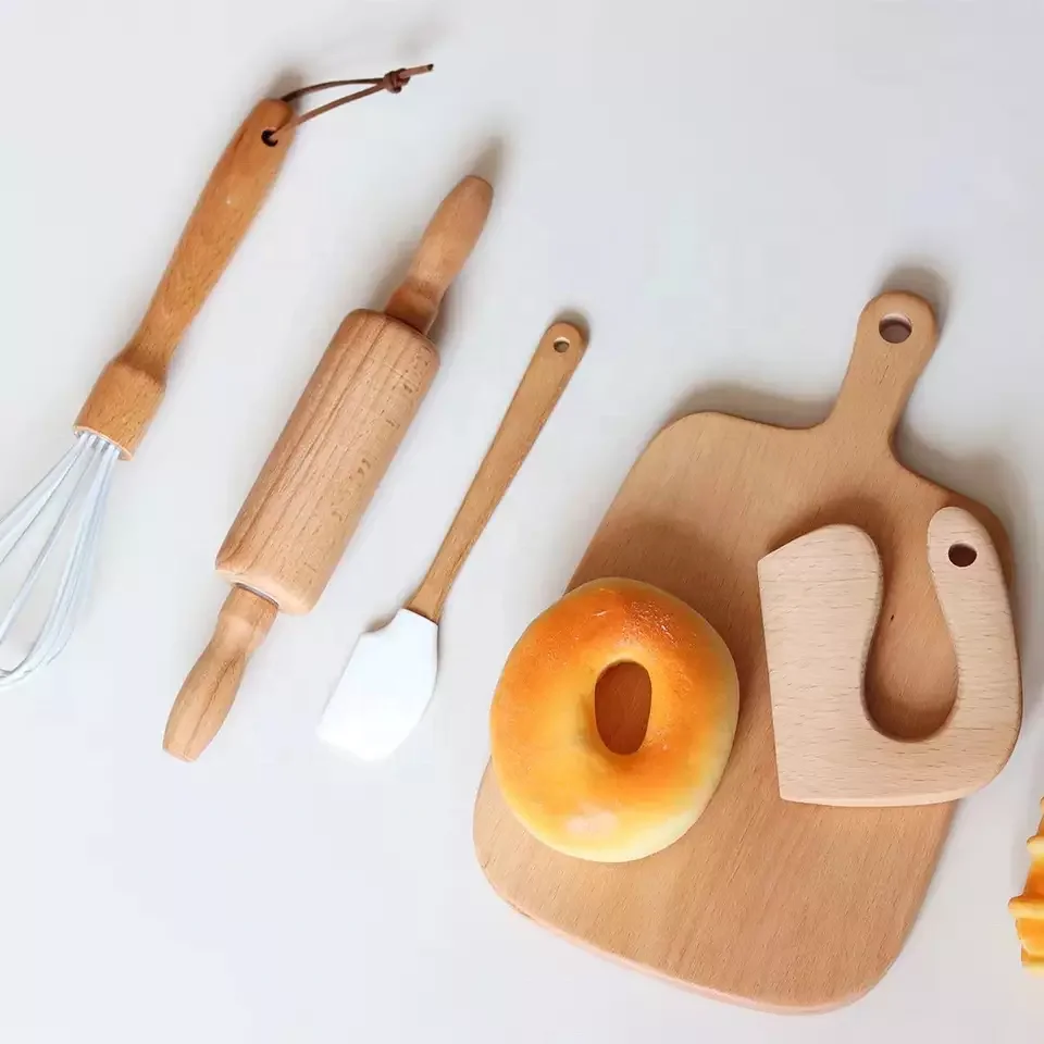 7pcs Mini Beech Wood Kitchen Set Kids Eco-Friendly Silicone Including Knife Whisk Rolling Pin Home Bar Restaurant Use