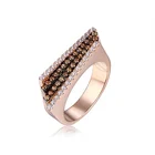 Gold Luxurious Designers Customized Rings With 2 Lines Champagne CZ Rose Gold Plating 925s