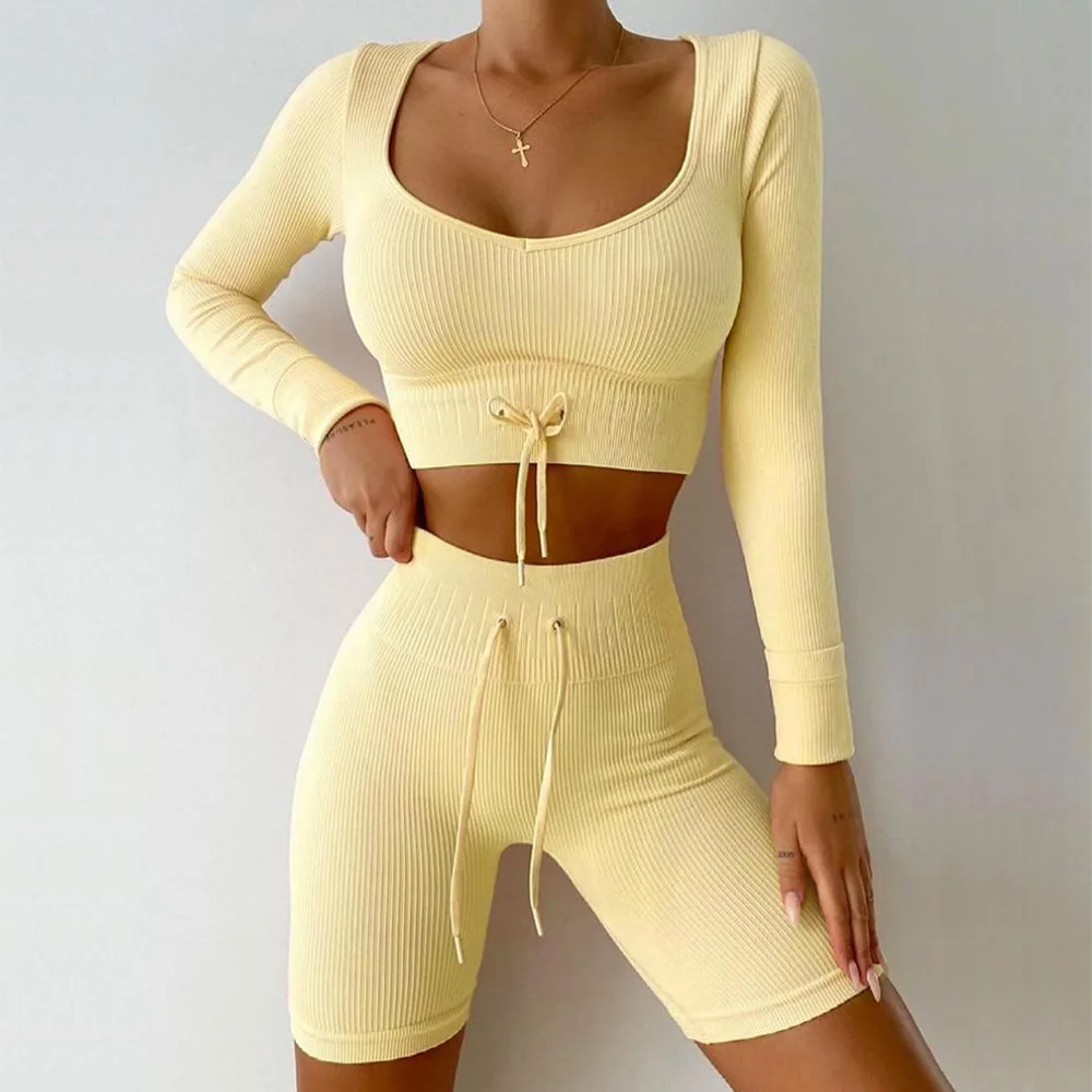 Stocks Seamless Knitted Long Sleeve Outdoor Workout Tops Sets Sexy Butt Lift High Waist Shorts Sports Sets Two Pieces