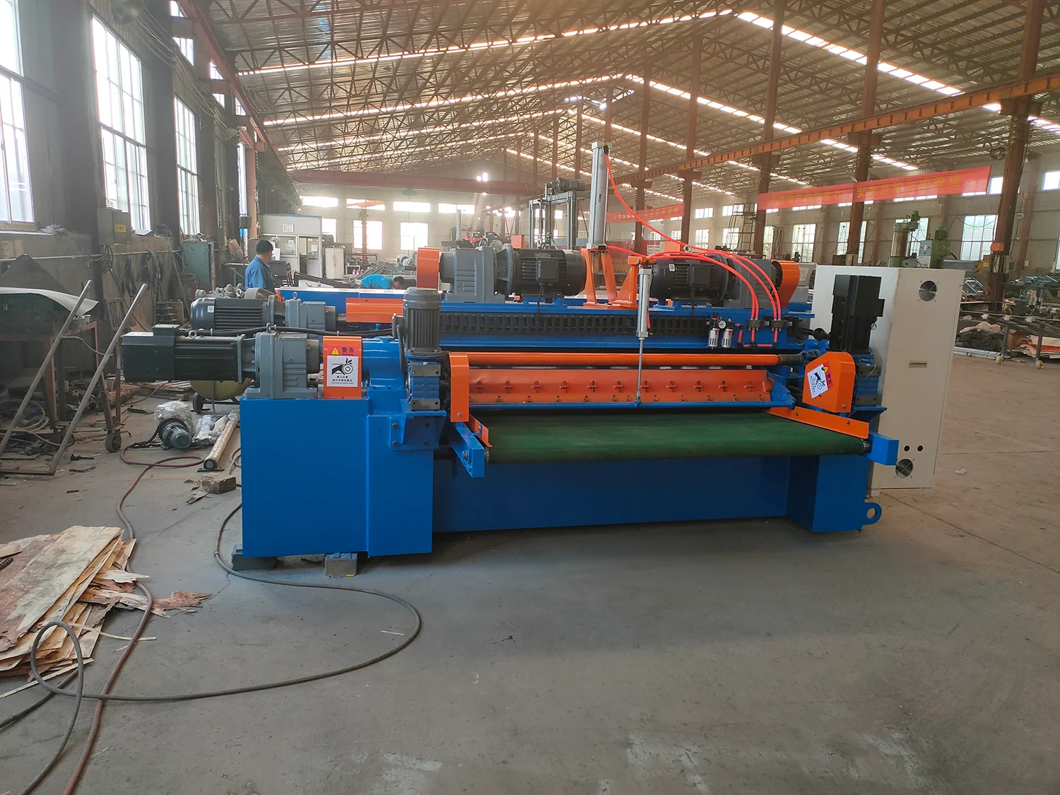 4 Feet 1300mm Plywood Hydraulic Veneer Peeling Machine Wood Veneer