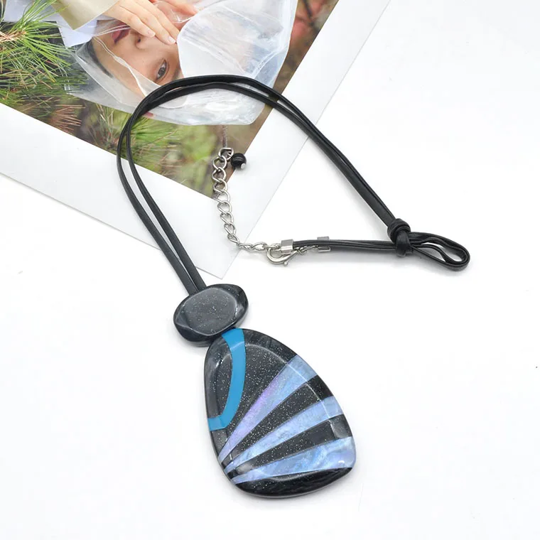 2021 2022  new design oil paint and inlay rainbow acrylic women pendant necklace