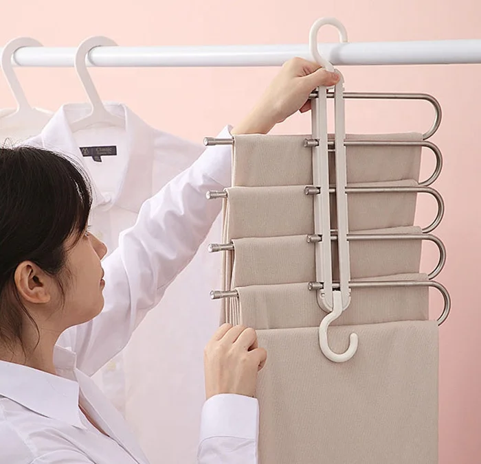 rotating magic hanger