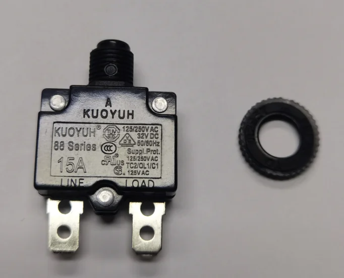 Interruptor de circuito 15A 88 serie 32 VDC 125/250V AC kuoyuh 