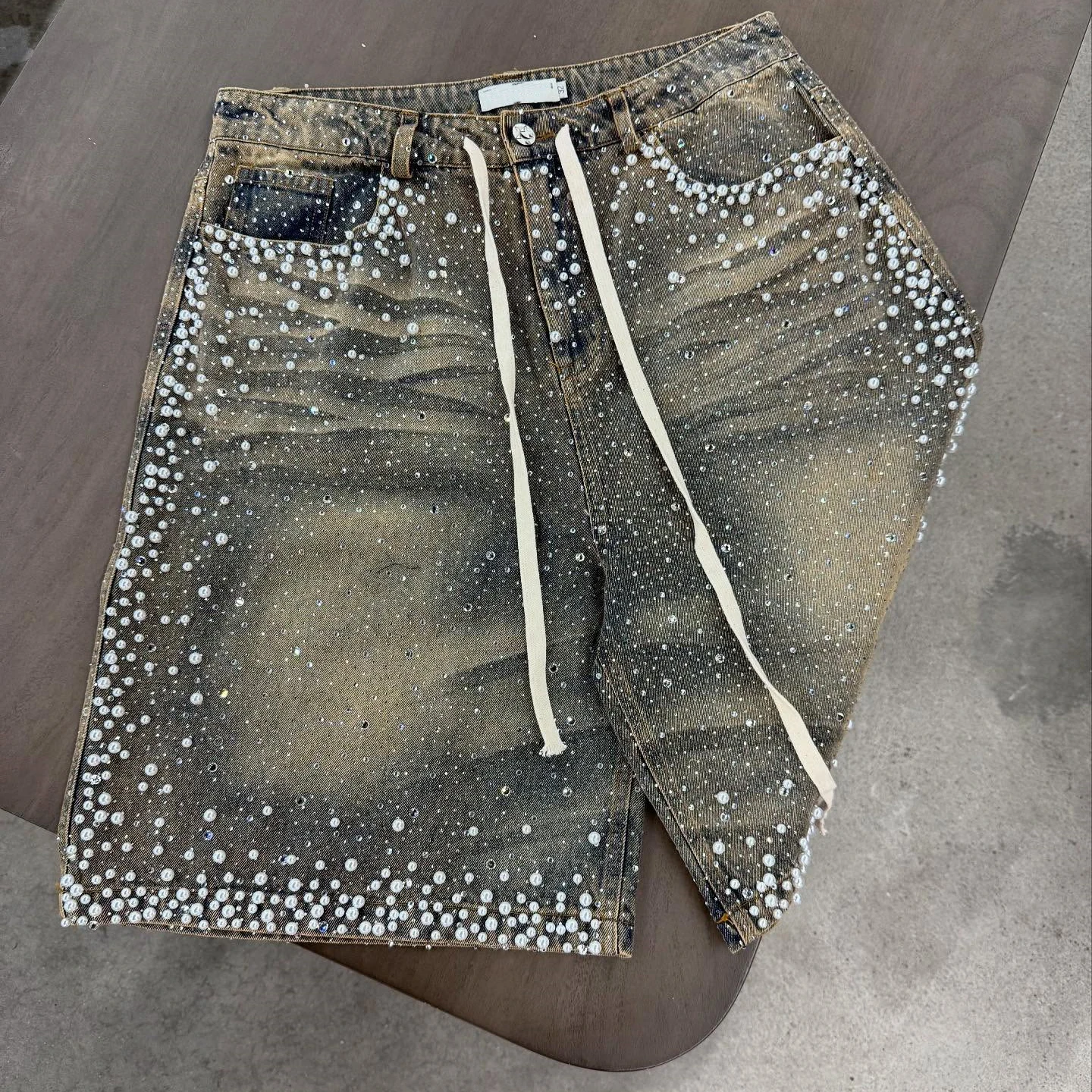 Denim Manufacturer Streetwear Custom Vintage Wash Jorts Men Jeans Shorts with Rhinestones Denim Shorts supplier