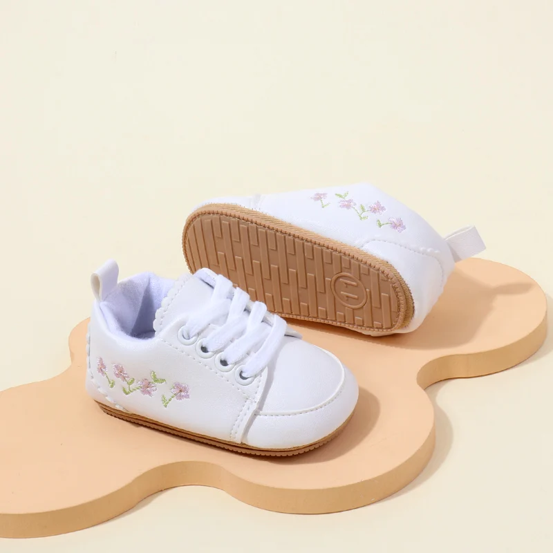 High Quality Soft Leather Baby Girl Toddler Casual Shoes Newly Arrived with Embroidered Flower Design and Non-Slip Rubber Bottom details