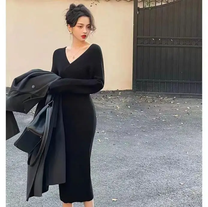 Romantic Cross V Neck Knit Dress